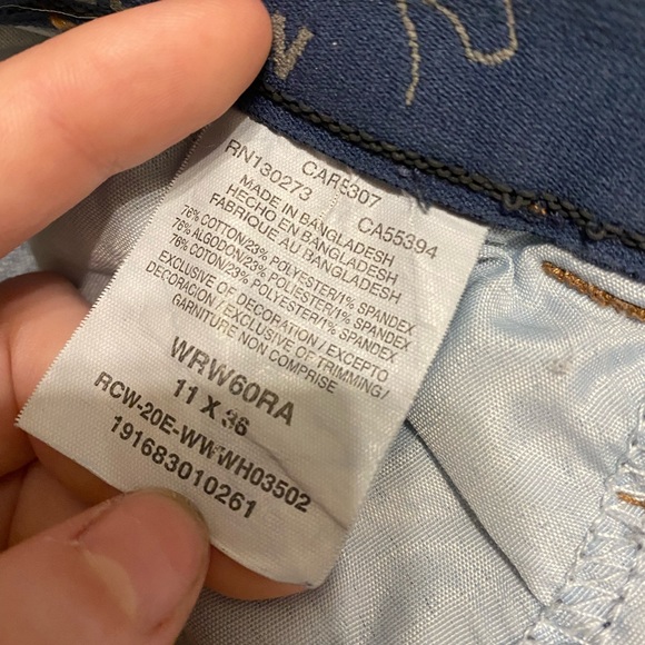 WRANGLER Ultimate Riding Jean (bootcut) - Picture 3 of 4